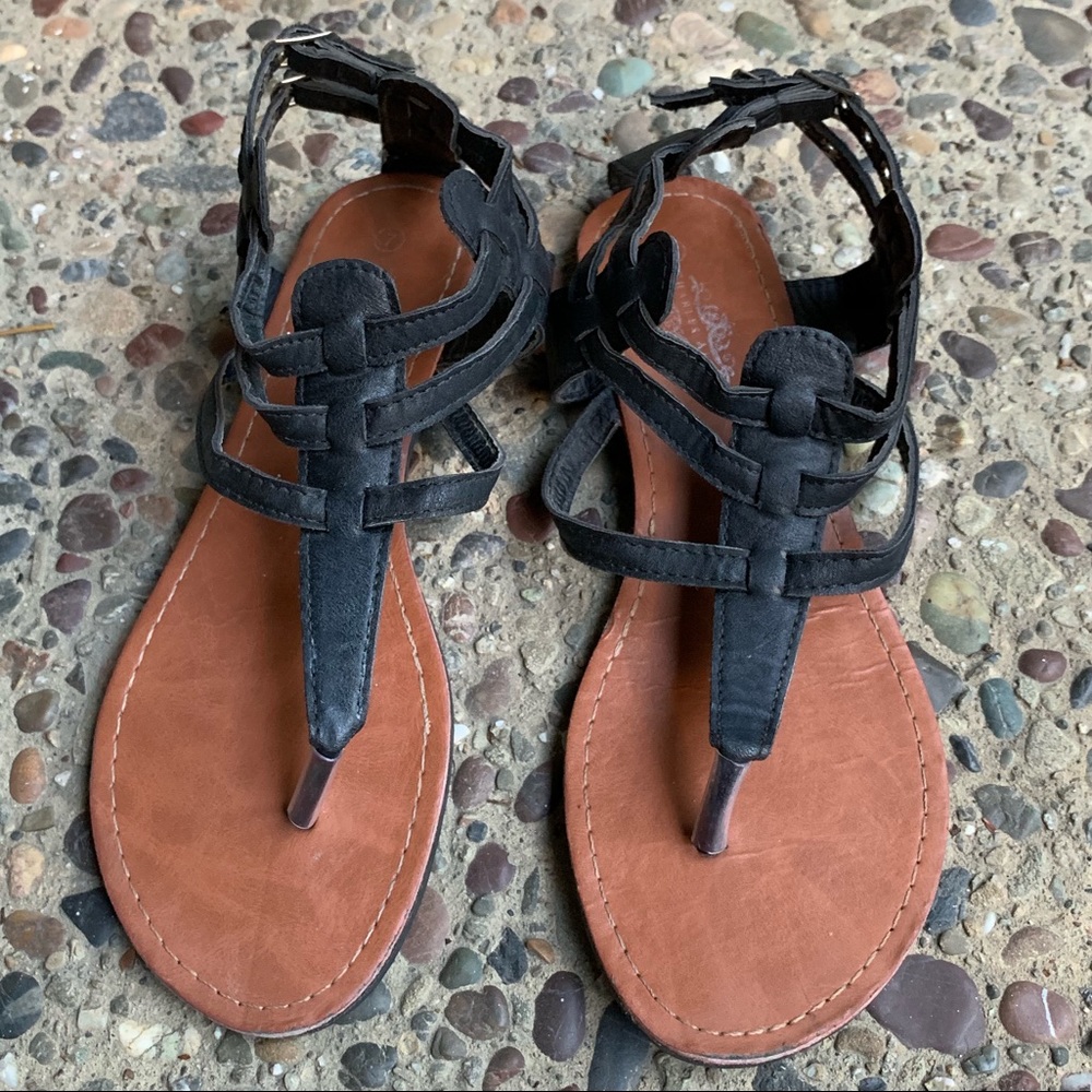 Black gladiator sandals
